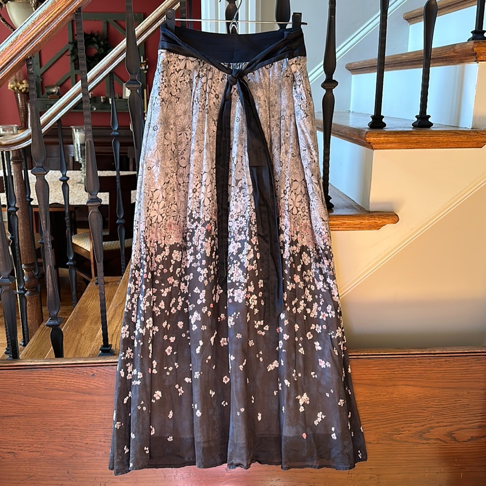 Floral maxi skirt